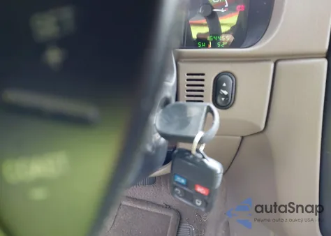 2002 Ford Explorer Xlt из США, поврежденный, VIN 1FMDU73W42ZC55677